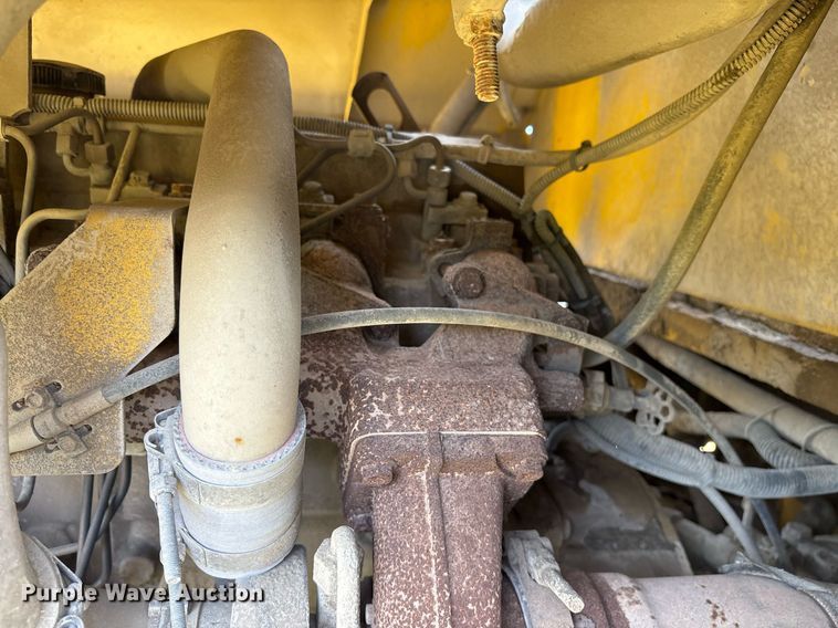 image for item OB9687 2014 Superior Broom SM80J broom