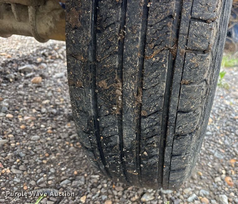 image for item OB9687 2014 Superior Broom SM80J broom