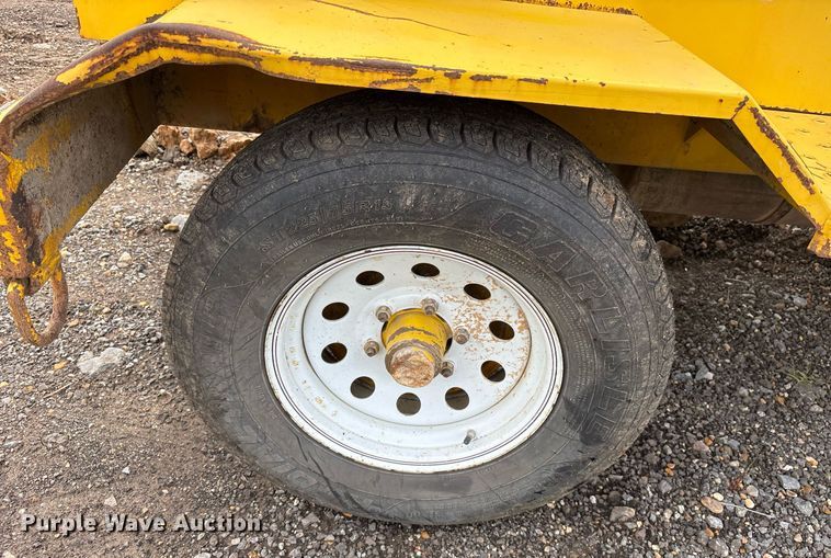 image for item OB9687 2014 Superior Broom SM80J broom