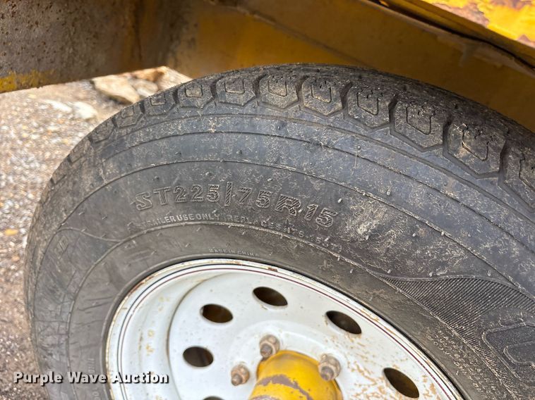 image for item OB9687 2014 Superior Broom SM80J broom