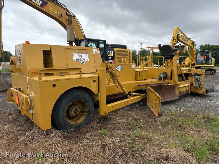 image for item OB9688 1994 Blaw-Knox RW-195D road widener