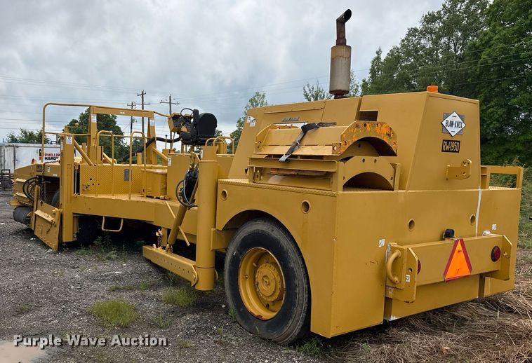 image for item OB9688 1994 Blaw-Knox RW-195D road widener