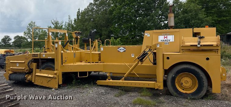 image for item OB9688 1994 Blaw-Knox RW-195D road widener