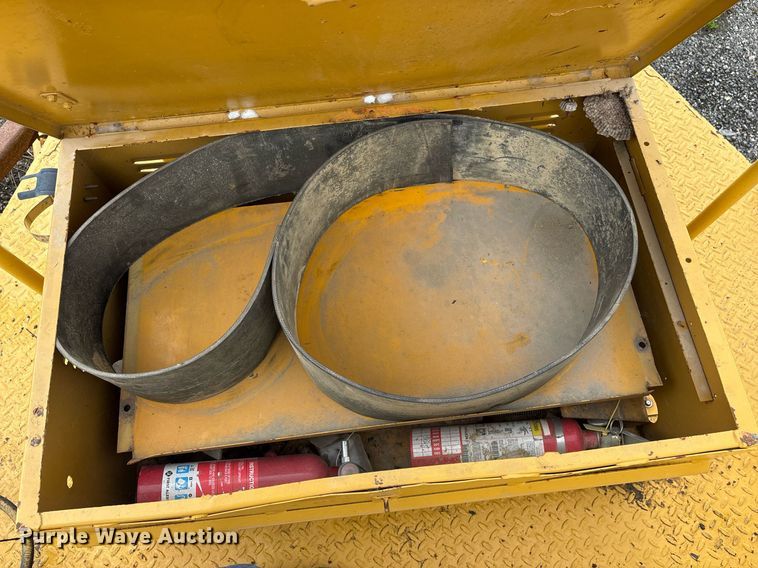 image for item OB9688 1994 Blaw-Knox RW-195D road widener