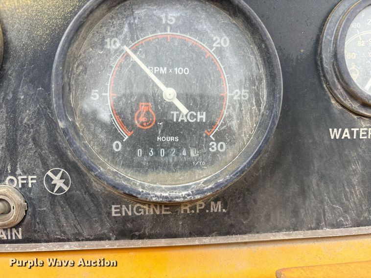 image for item OB9688 1994 Blaw-Knox RW-195D road widener