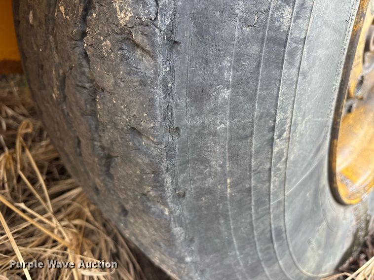 image for item OB9688 1994 Blaw-Knox RW-195D road widener