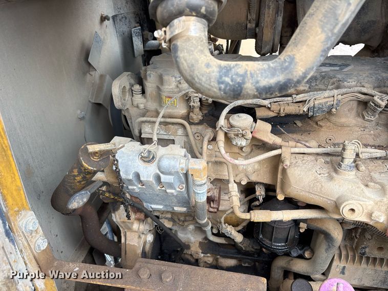 image for item OB9690 2010 Caterpillar 140M motor grader