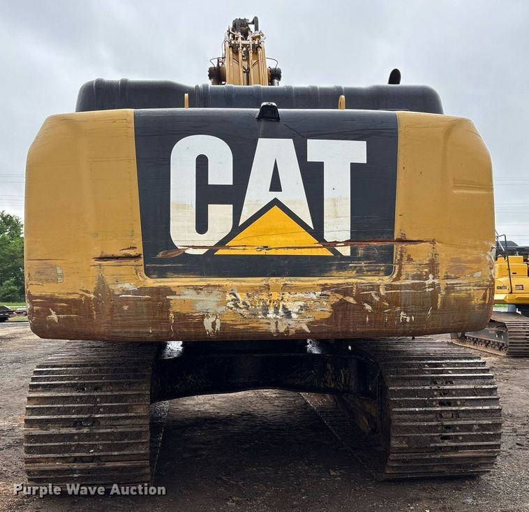 image for item OB9692 2018 Caterpillar 336F excavator