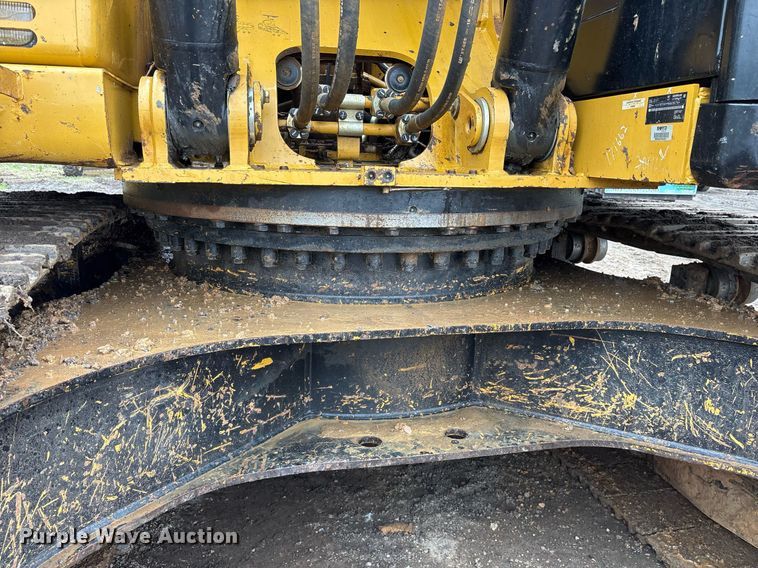 image for item OB9692 2018 Caterpillar 336F excavator