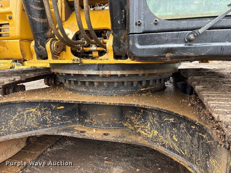 image for item OB9692 2018 Caterpillar 336F excavator