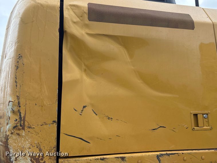 image for item OB9692 2018 Caterpillar 336F excavator