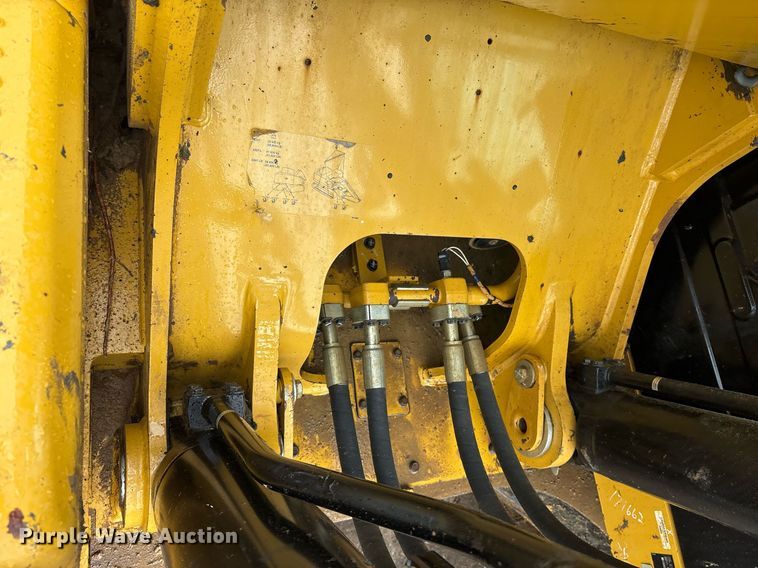 image for item OB9692 2018 Caterpillar 336F excavator