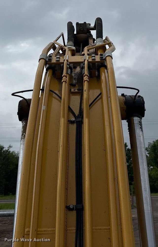 image for item OB9692 2018 Caterpillar 336F excavator