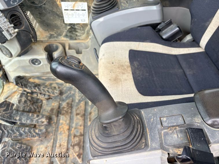 image for item OB9692 2018 Caterpillar 336F excavator