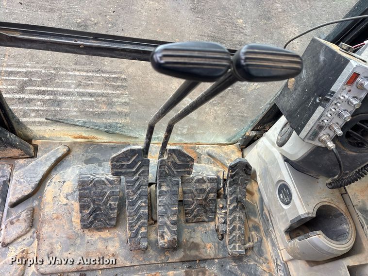 image for item OB9692 2018 Caterpillar 336F excavator