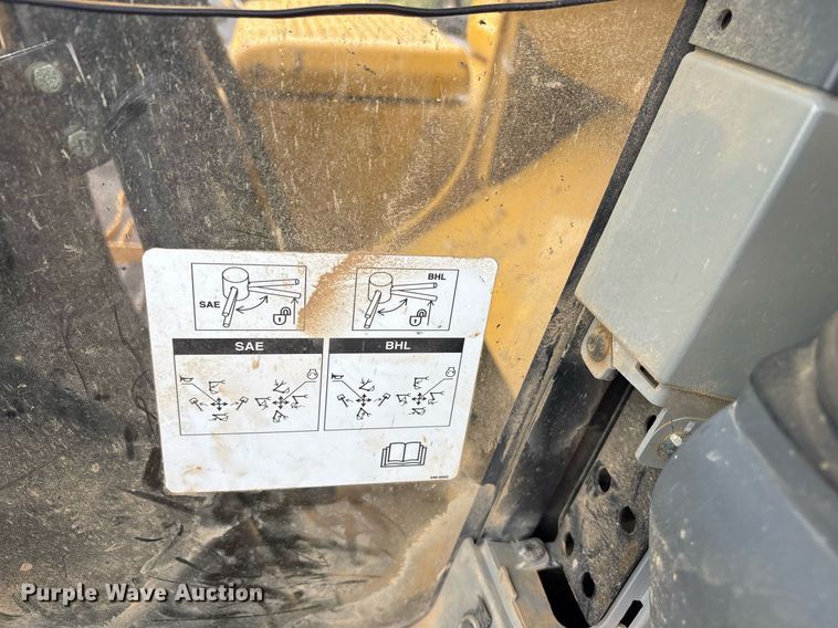 image for item OB9692 2018 Caterpillar 336F excavator