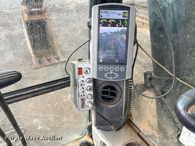 image for item OB9692 2018 Caterpillar 336F excavator