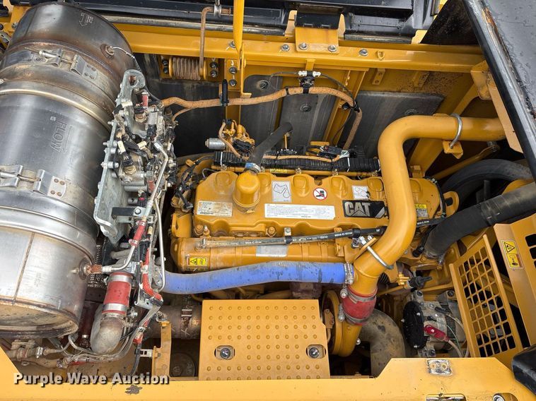 image for item OB9692 2018 Caterpillar 336F excavator