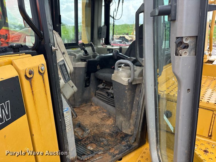 image for item OB9693 2012 Caterpillar D6T XW dozer