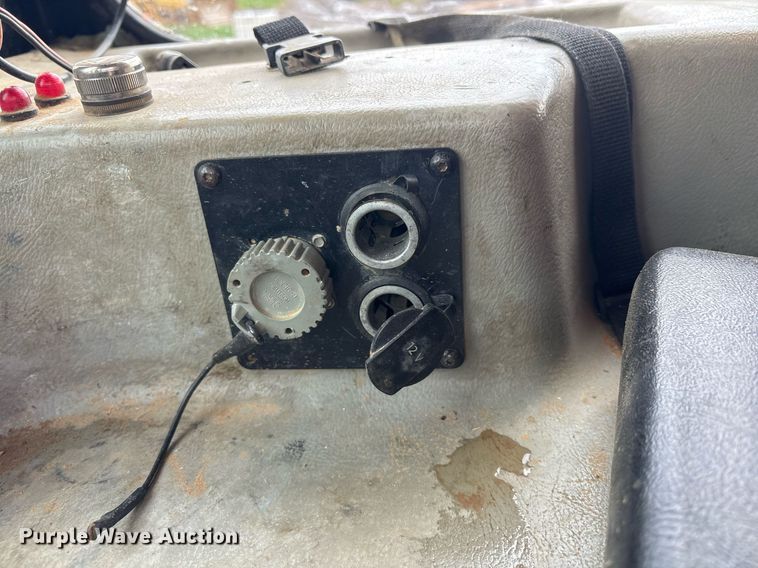 image for item OB9693 2012 Caterpillar D6T XW dozer