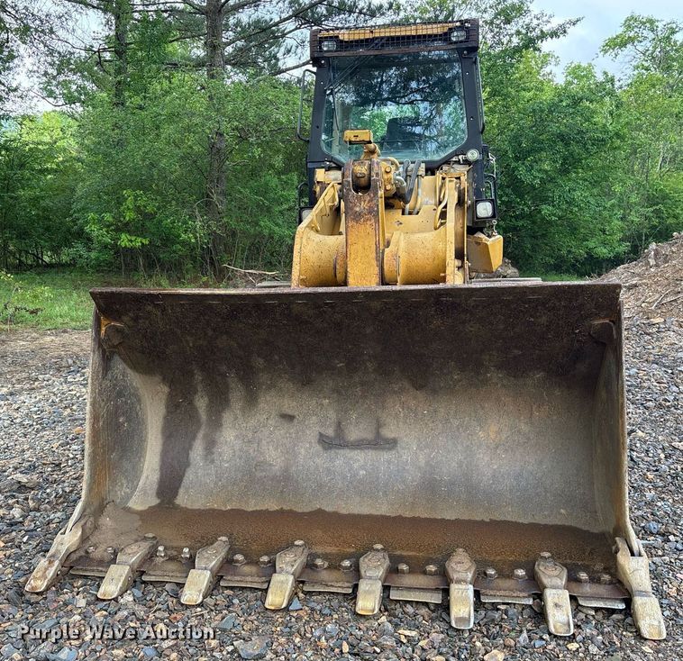 image for item OB9695 2001 Caterpillar 963C track loader
