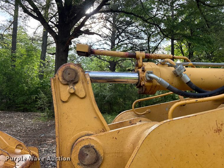 image for item OB9695 2001 Caterpillar 963C track loader