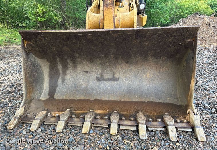 image for item OB9695 2001 Caterpillar 963C track loader