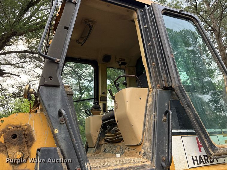 image for item OB9695 2001 Caterpillar 963C track loader