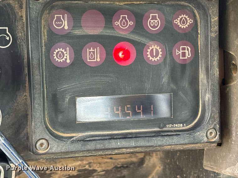 image for item OB9695 2001 Caterpillar 963C track loader