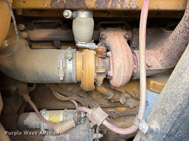 image for item OB9695 2001 Caterpillar 963C track loader