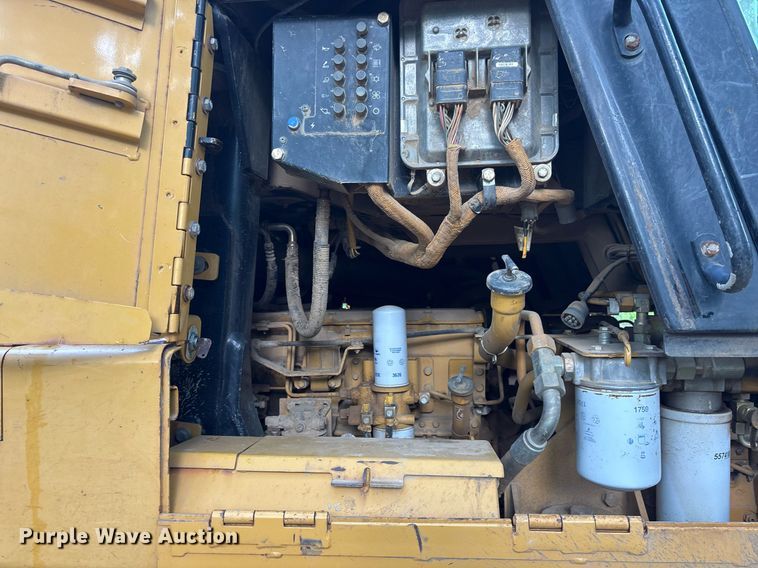image for item OB9695 2001 Caterpillar 963C track loader