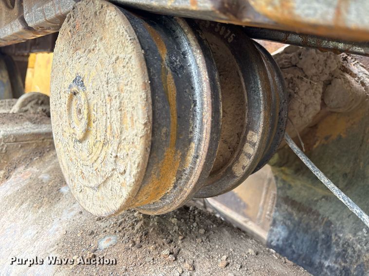 image for item OB9695 2001 Caterpillar 963C track loader