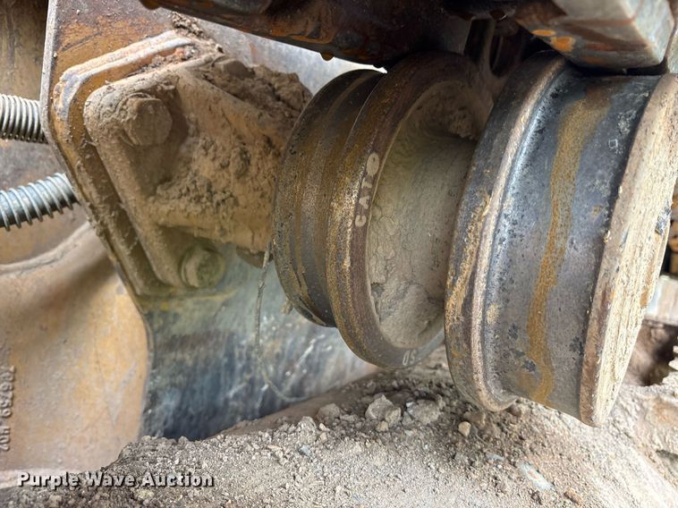 image for item OB9695 2001 Caterpillar 963C track loader