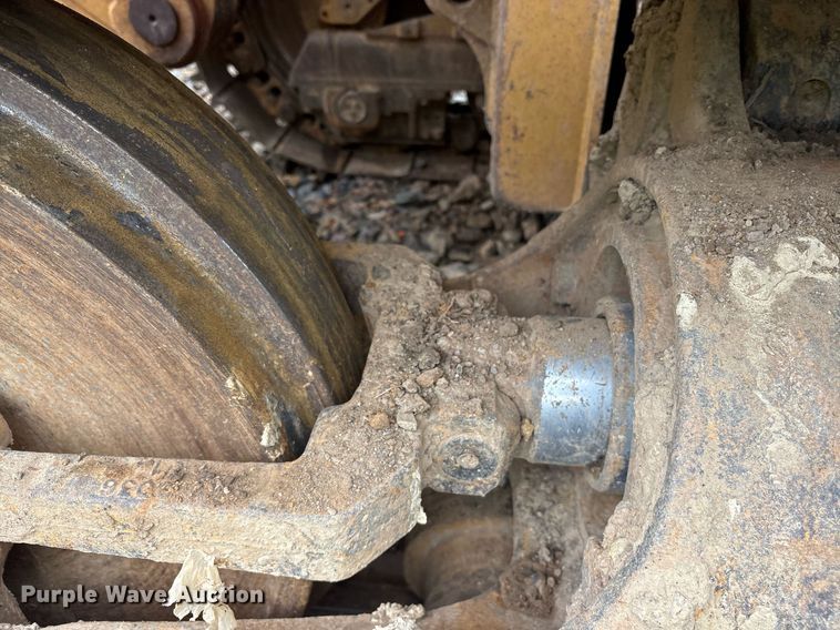 image for item OB9695 2001 Caterpillar 963C track loader