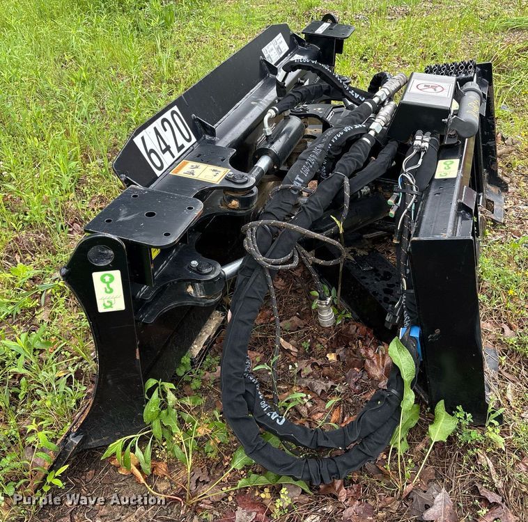 image for item OB9696 2022 Caterpillar Build 01A skid steer dozer blade