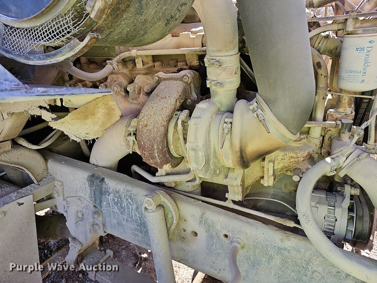 image for item OJ9145 1986 Ford LT9000 dump truck