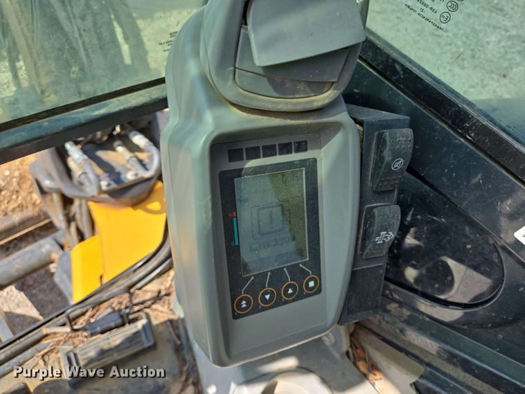 image for item YA0535 2022 John Deere 50G mini excavator