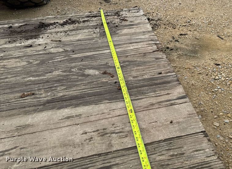 image for item ZA0596 (15) crane mats 