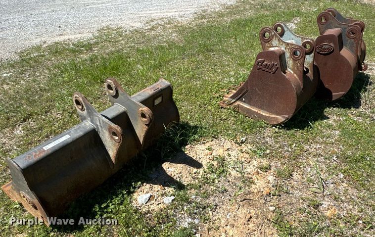 image for item DO0884 (3) Geith buckets