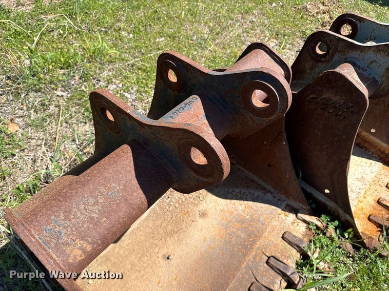 image for item DO0884 (3) Geith buckets