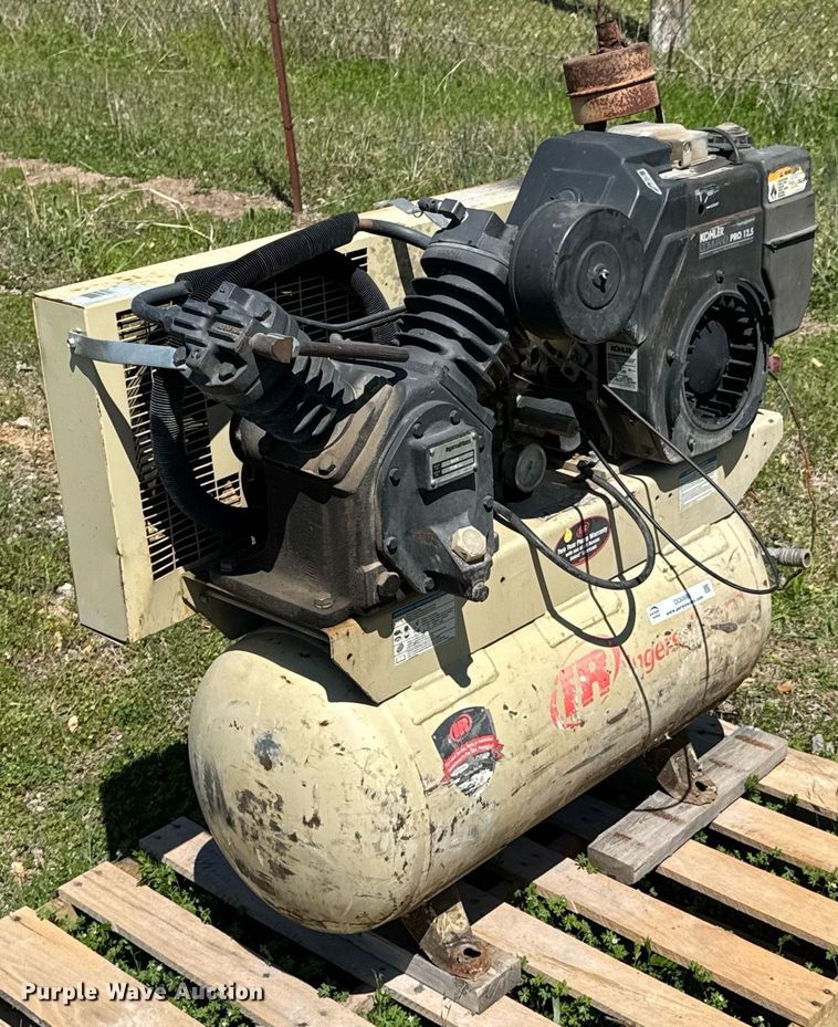 image for item DO0885 Ingersoll Rand 2475F12.5G air compressor