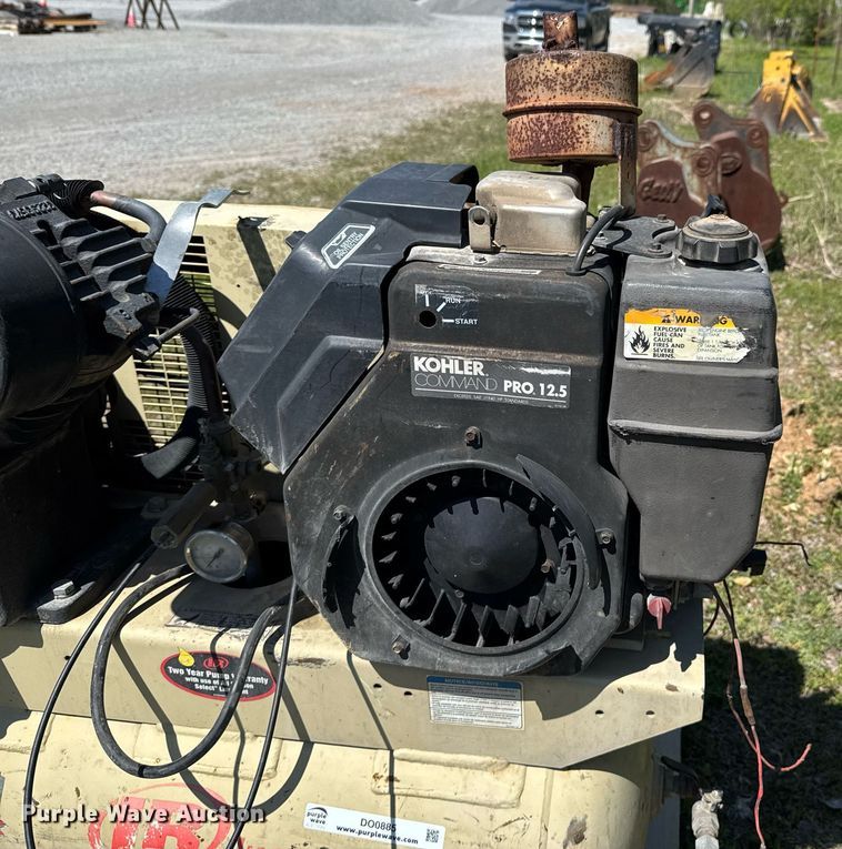 image for item DO0885 Ingersoll Rand 2475F12.5G air compressor