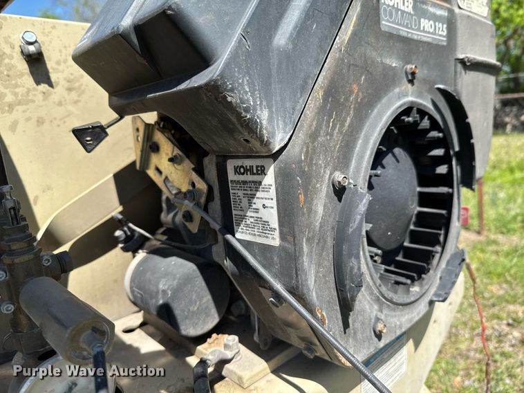 image for item DO0885 Ingersoll Rand 2475F12.5G air compressor