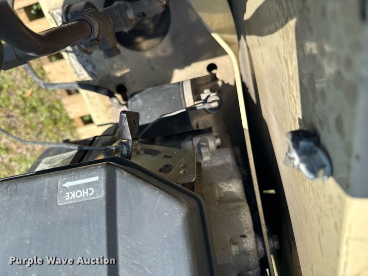 image for item DO0885 Ingersoll Rand 2475F12.5G air compressor