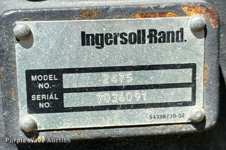 image for item DO0885 Ingersoll Rand 2475F12.5G air compressor
