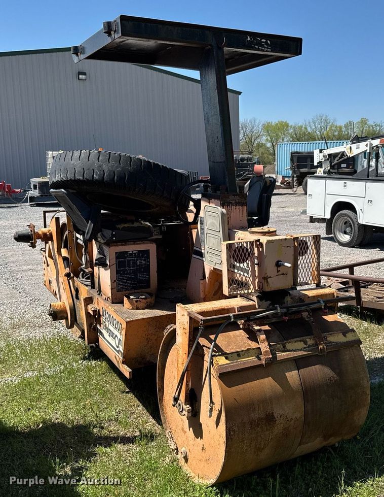 image for item DO0887 1999 Ferguson 46A double drum roller