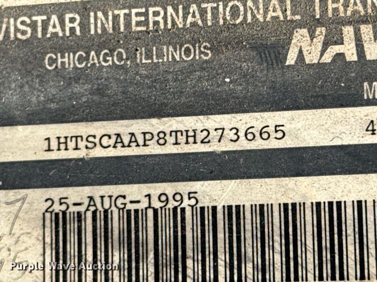 image for item DO0889 1996 International 4700 dump truck