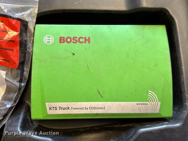image for item DO0891 Bosch DCU 100 diagnostic scanner