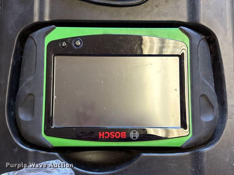 image for item DO0891 Bosch DCU 100 diagnostic scanner