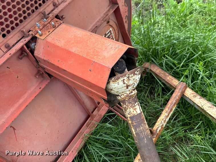 image for item DO0994 Gehl Hi-Throw FB88 silage blower